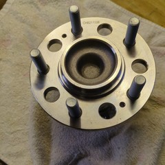 512437 Rear Wheel Bearing Hub Assembly for Kia Optima Cadenza Sportage Rondo