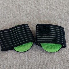 Original Struts Green And Black Wearable Arch Supports Cushions One Size Unisex