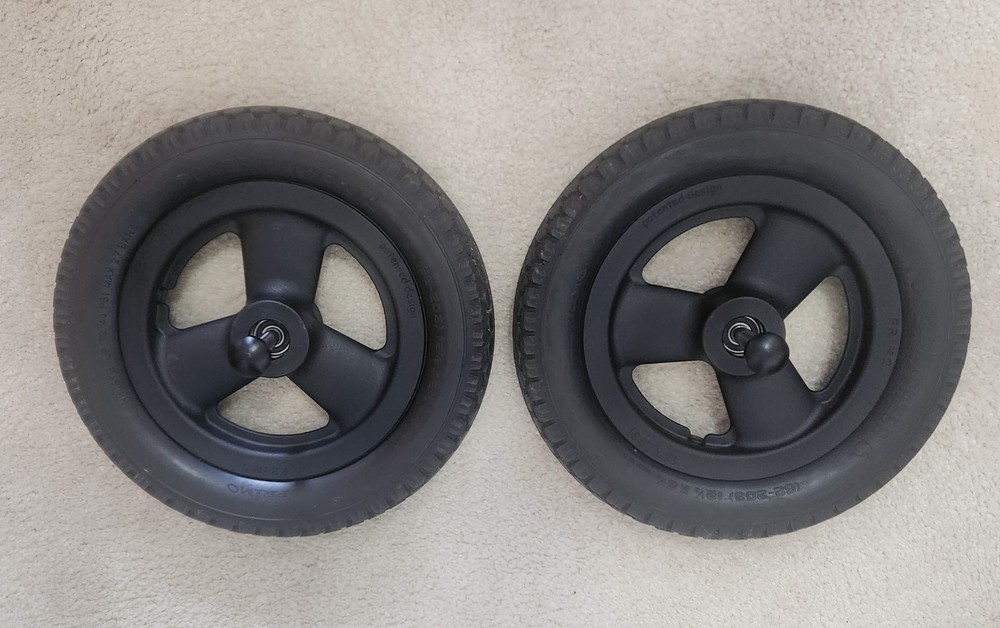 Quickie Iris Tilt in Space Tires with Push Button Release PR1MO 12.5 X 2.25 VGC