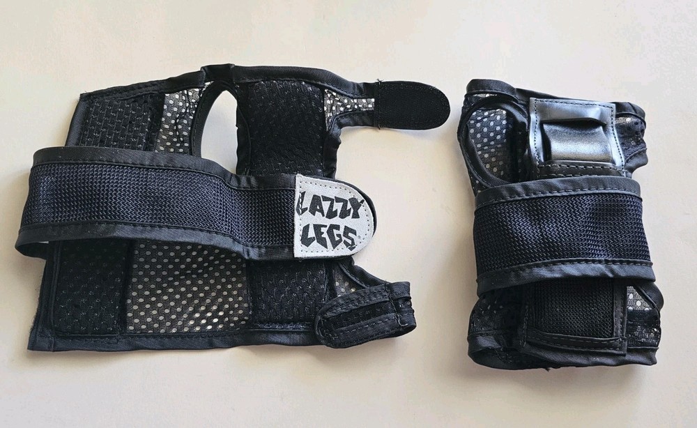 Lazzy Legs Wrist Guards Rollerblading Skating BRACE LARGE SIZE Made In USA