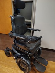 Permobil F3 Power Wheelchair W/ Only 214 Miles Tilt Seat Corpus Seating System