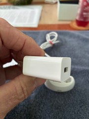 Genuine Signia RIC Standard Desktop USB Dock Cradle Base Charger & USB Wire
