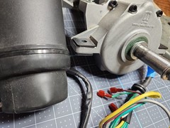 Hoveround MPV5 Left & Right Motors Assembly w/ Hardware M16010428/ M16010427
