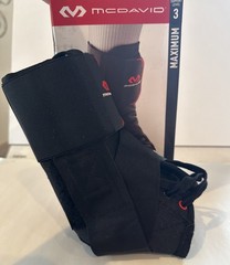McDavid 195 Ankle Brace Support with Straps & Laces Adjustable- Level3 (M) Black