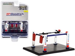 Adjustable Four Post Lift White Red Series 4 1/64 BFGoodrich Four Post Lifts