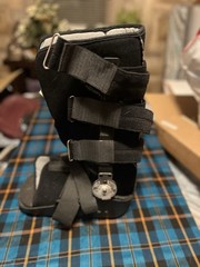 MaxTrax DJ Orthopedics Non-Pneumatic Large Tall Walking Boot Brace Black