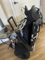 Rubicon DX14 Mobility wheelchair Foldable Headrest scooter dual motors, 20 mile