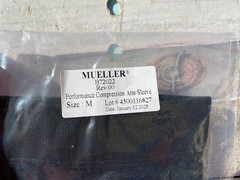 Mueller Sport Care Arm Sleeve Black Size MD 72022 Support Level Maximum