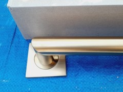 ICO Bath Crater 24″ Grab Bar BRUSHED GOLD Model V94358