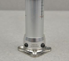 Ottobock C-Leg 3C98-1 Prosthetic Knee 2008 W/ 2R80 Tube Adapter and Socket