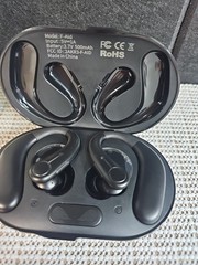 Royal Hearing F -Aid- Bluetooth Hearing Aid Black New in Open Box