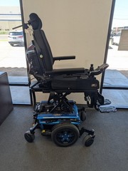 Quantum Edge 3 iLevel Power Wheelchair – Pristine Condition, Fully Loaded 2023