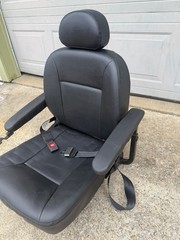 EXCELLANT Pride Jazzy Elite Power Wheelchair Seat, Belts, Arm Rests, Brackets