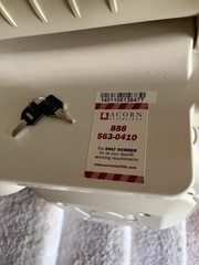 Acorn 130 Stairlift – Straight 13 Steps, W/Tracks, *LOCAL PICKUP*