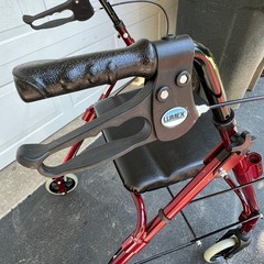 Lumex Walkabout Lite Rollator Walker RJ4300R Burgundy Hand Brakes Seat EUC