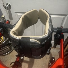 Rifton Pacer K630 Pediatric MEDIUM Gait Trainer 150 Lb Weight limit Gently Used