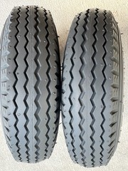 Zinger chair wheelchair tires. Pair.