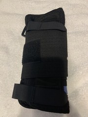New Options Sports HAND & WRIST Brace Size S Right Hand NEW