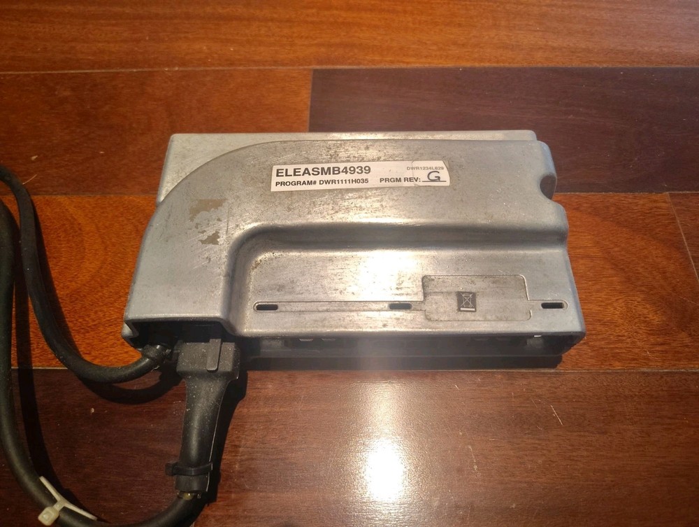 PRIDE JAZZY PG DRIVES CONTROL MODULE 3 PIN D50900.03 ELEASMB4939 WHEELCHAIR