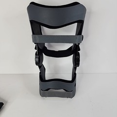 Paradigm Bracing Solution Knee Brace Model Shift 52-3 Medium L-1845 L-1852