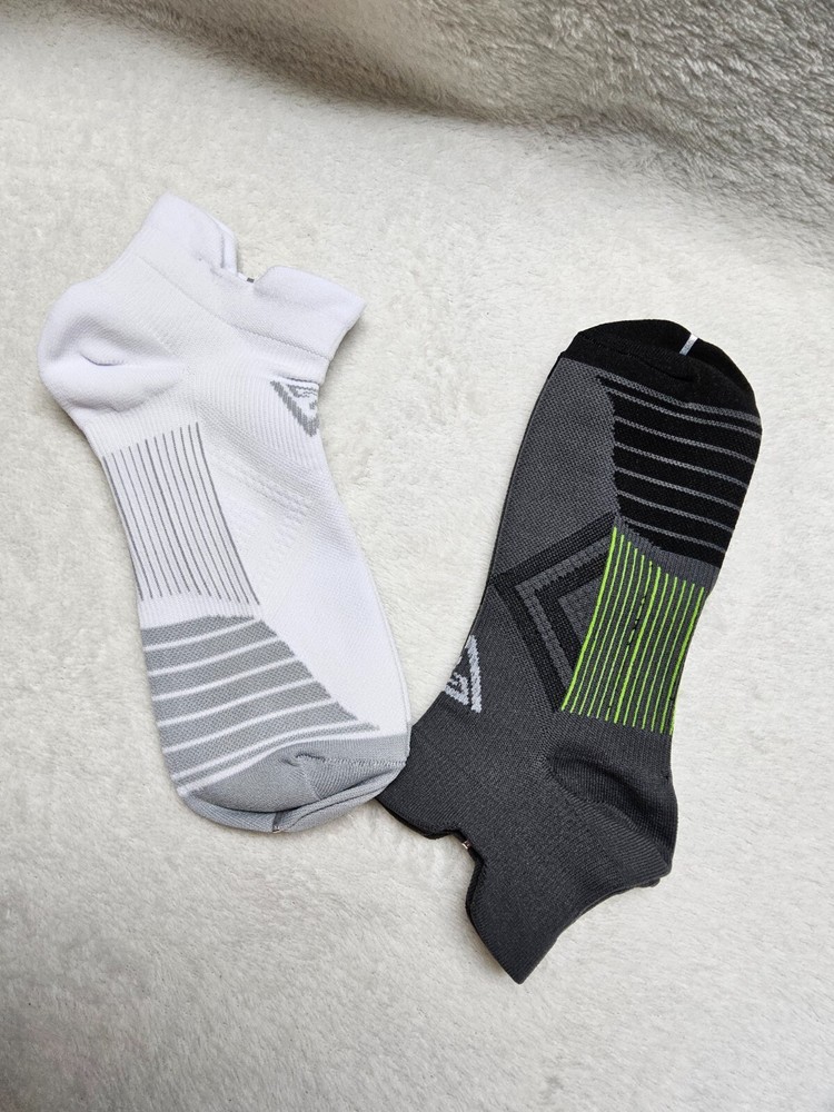 Unisex Cushioned Compression Athletic Socks Multipack of 2