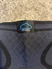 Modvel Knee Compression Sleeve Medium Black Knee Brace Support