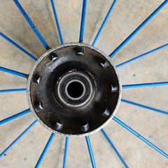 TiLite 22″ Spinergy SPOX Wheelchair Wheels Blue No Tires