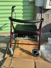 Medline Bariatric Rollator Walker 500lb Heavy Duty Foldable 8” Wheels Seat
