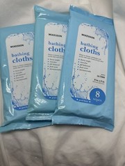 3 PACK! McKesson Bathing Cloths✨ Size 8 x 8✨8 Wipes Per Pack ✨Total Of 24 Wipes