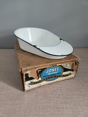 VTG NICE Antique JONES SPECIALIZED FRACTURED BED PAN No. 385 Original Box