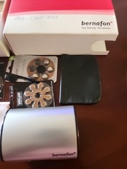 Bernafon Viron 9 miniRITE Hearing Aids Set – Size 312 – With Case & Accessories