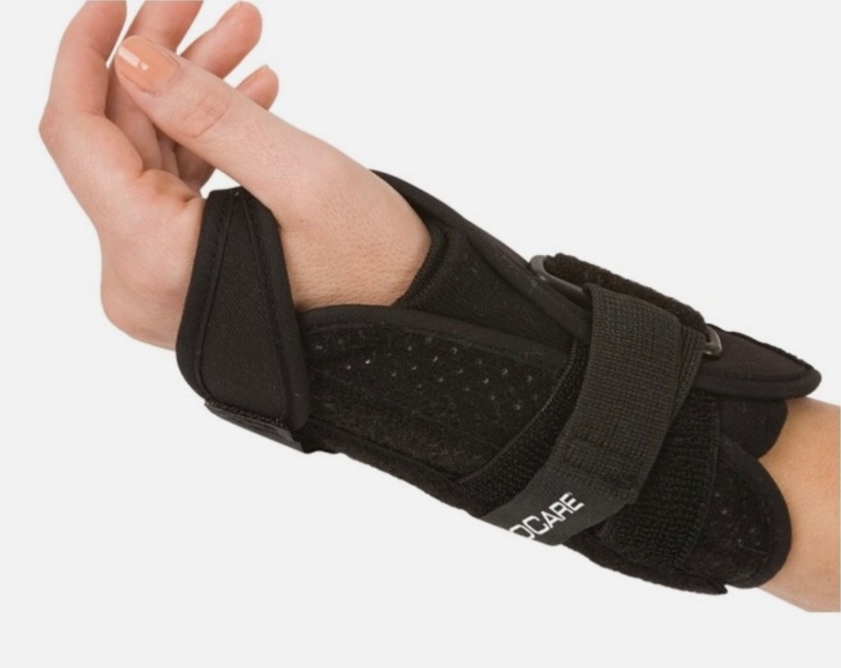 DJO GLOBAL PROCARE 79-87470 QUICK FIT WRIST SPLINT LEFT HAND UNIVERSAL – NEW