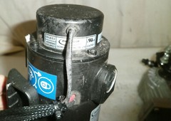 TWO WHEELCHAIR MOTOR QUANTUM DRVASMB1904 AND DRVASMB1903 WITH CASTERS AS PICTURE