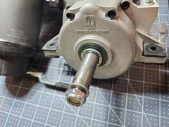 Hoveround MPV5 Left & Right Motors Assembly w/ Hardware M16010428/ M16010427
