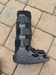 KIDS Ankle Foot Brace Walking Boot LARGE Walker BLACK 5 To 7 Years Old!