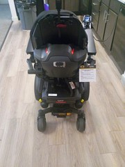 Quantum Edge 3 Power Wheelchair Black Electric iLevel Seat Adjustable Reclining
