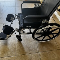 Drive Medical PLA418RBDFA Viper Plus GT Full Reclining Wheelchair with Detachabl