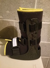 Minitrax Orthopedic Walking Boot Brace Child Kids Large 5-8 years