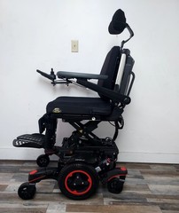 QUICKIE Q 700M WHEELCHAIR , POWER TILT,RECLINE , LEGS,LIFT,LIGHTS .