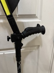 Ergoactives ErgoBaum 7G Forearm Crutches – Black – Shock Absorbers & LED Lights