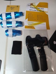 3 metal Finger splints | 1 Nylon Sleeve