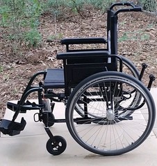Quickie LXI Transit Folding Wheelchair In Mint Condition 18×17 Inches