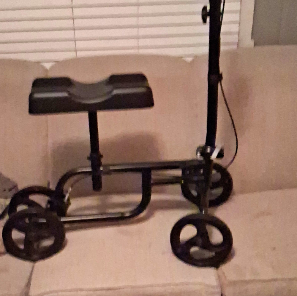 Black 4-Wheel Knee Walker Scooter, Foldable Adjustable Height, Brakes