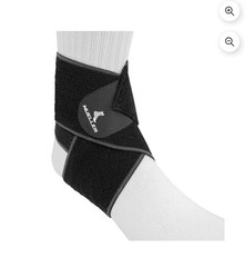 EasyGrip Ankle Wrap Mueller, One Size Fits Most, Moderate Support NEW