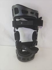 Coretech 845 OA Knee Brace Righ Side LARGE with Angle Adjusters Manual Brand New