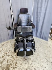 Permobil F5 VS Verical Stander 14″ Seat Lift, Recline, Tilt, Leg, Lights 7.5MPH