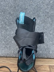 Össur Form Fit Ankle Brace W/ Figure 8 Strap Small Size