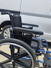 NEW – QUICKIE QXI folding WHEELCHAIR 16″ X 16″ Used 16″x16″ Transit
