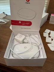 Signia Insio Charge & Go AX Hearing Aid Charger 21025145 White Bluetooth