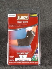 Mueller Elbow Sleeve Soft, Contoured, Neoprene Blend, Extra Long, Black